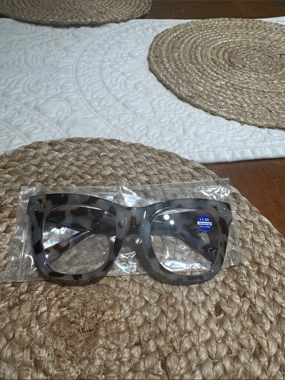 Oversized Tortoiseshell Reading Glasses - Gray/Brown